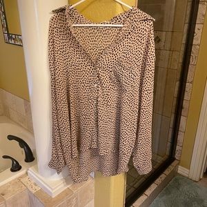 Impressions Printed Button Up PERFECT FOR FALL